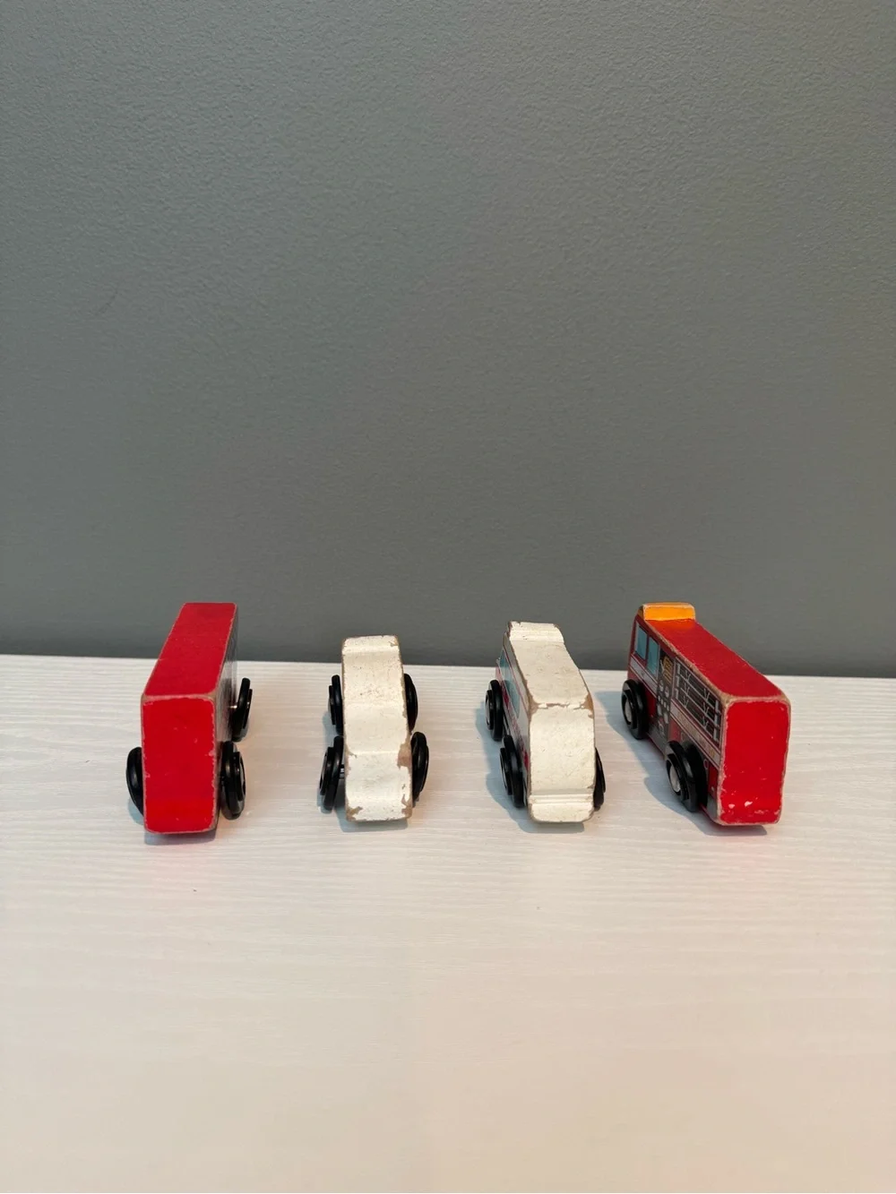 Melissa & Doug Wooden Emergency Vehicle Toy Set - Red and White